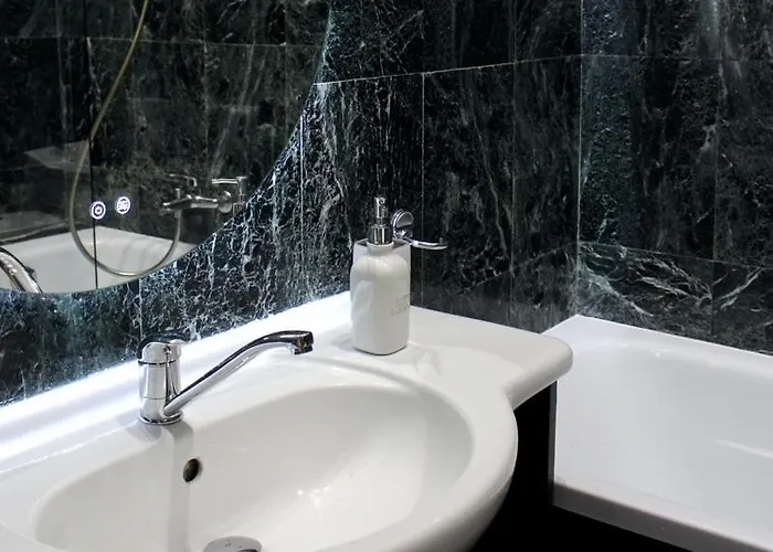 Rynek Starego Miasta Syrenka Old Town Square Mermaid